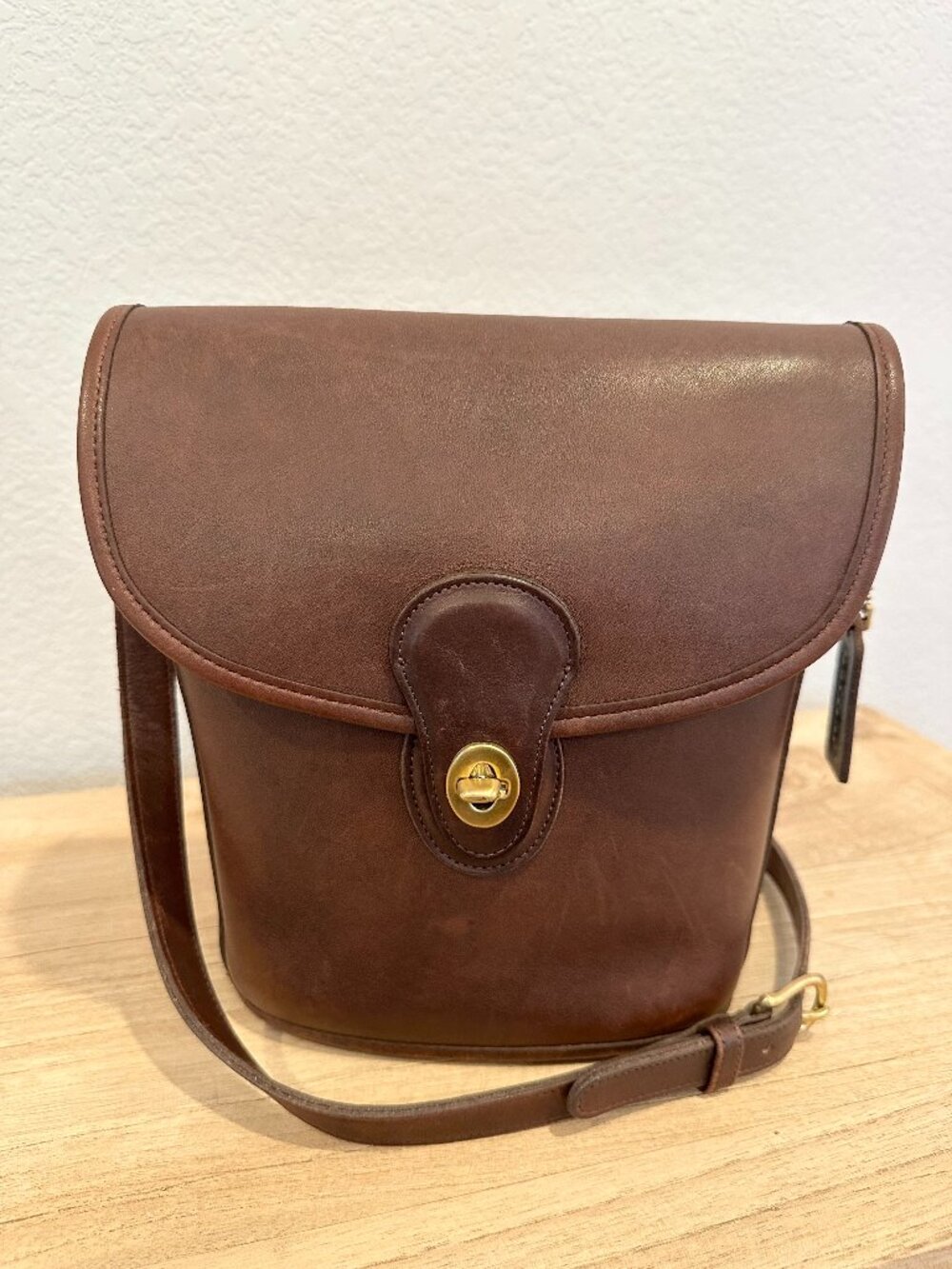 COACH Bradley Bucket Bag - Mahogany Leather - Crossbody - USA pre-1994